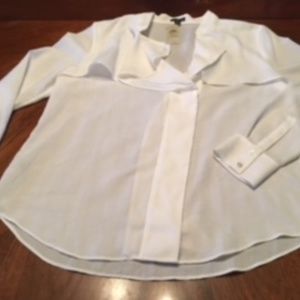Ann Taylor - White ruffle neck woven
